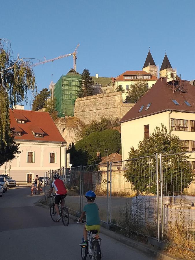 Galeria Villa Veszprém Екстериор снимка