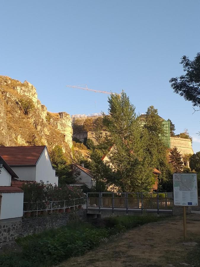 Galeria Villa Veszprém Екстериор снимка